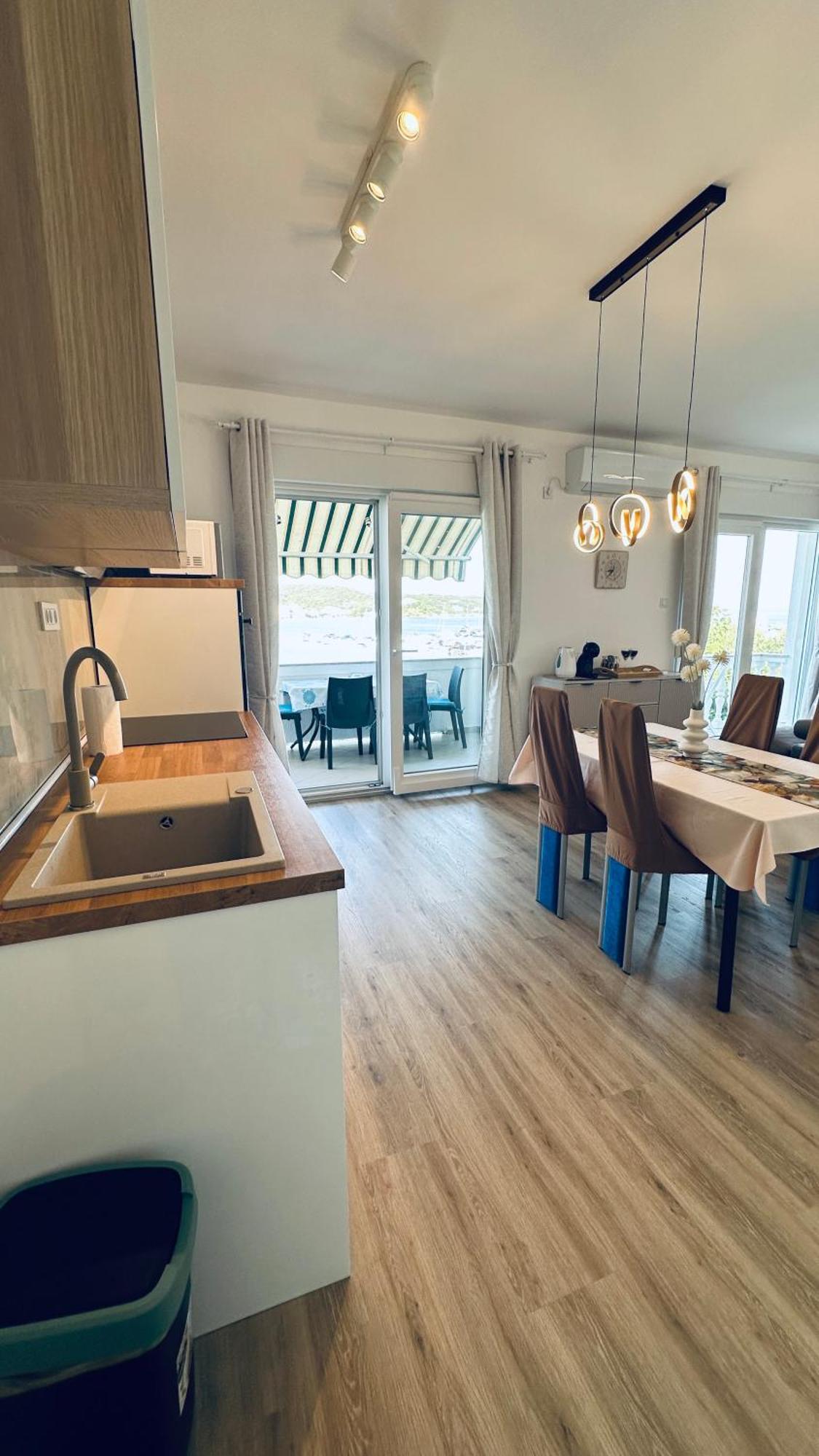 Apartments Anica Супетарська Драґа Екстер'єр фото